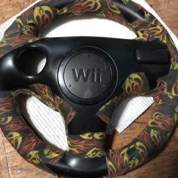 Customized Wii Steering wheel controller 🎮 - Picture 6 of 8